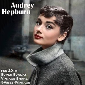 A MEMBER of Vintage Share Group on POSHMARK! Come SHOP WITH US OR JOIN TODAY!
